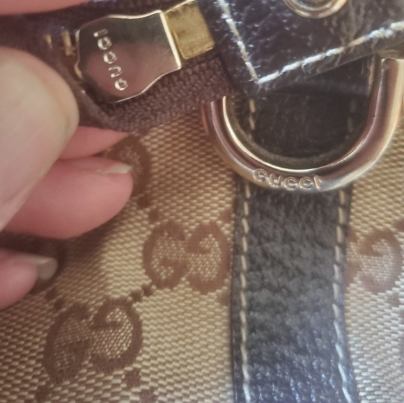 Gucci Medium GG Monogram Canvas Abbey Tote Bag. - Picture 4 of 12